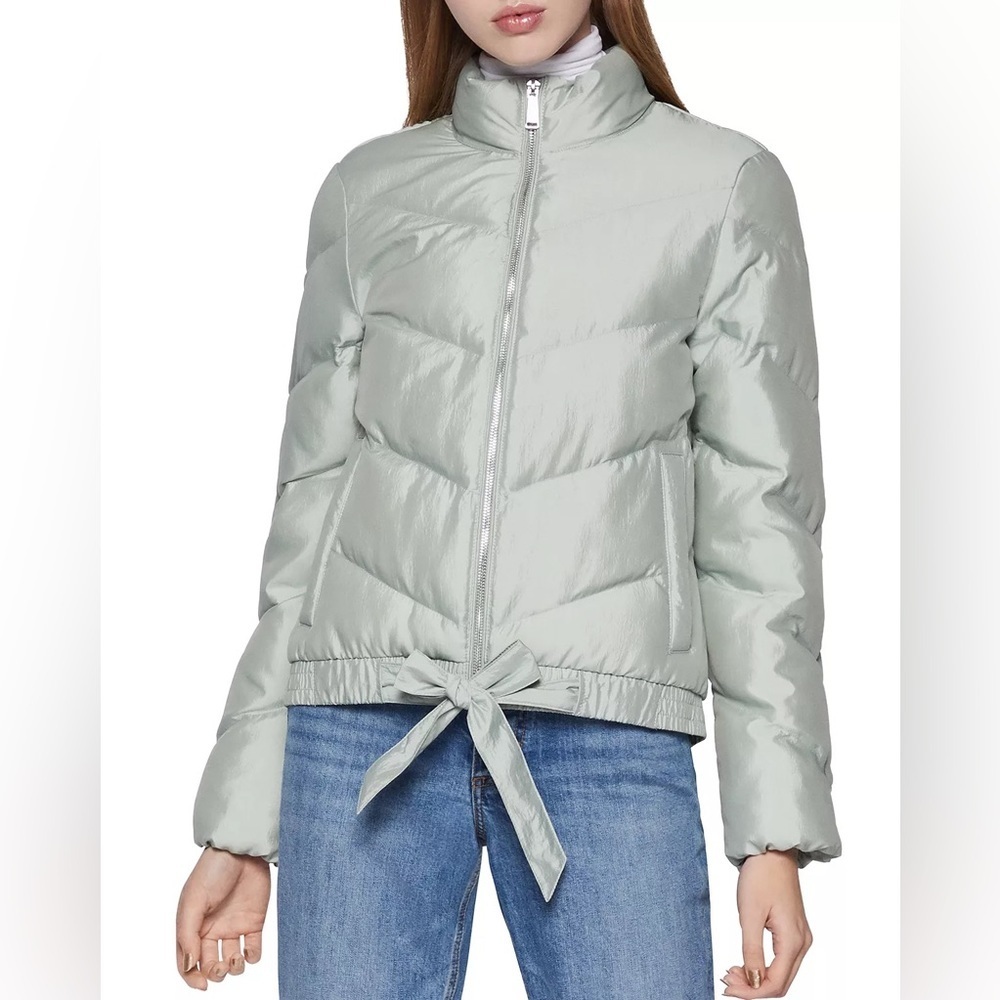 BCBG Puffer Quilted Mint Green Bomber Jacket Zip Up Bow Tie Light Weight Cozy S